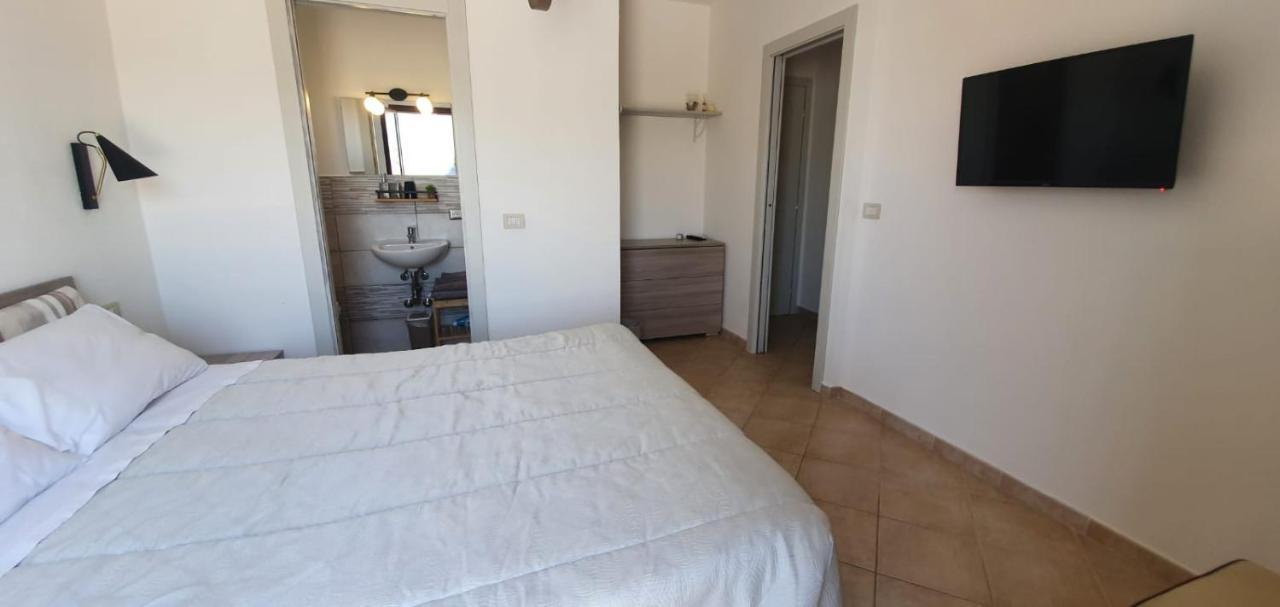 B&B Villa Orchidea Olbia Extérieur photo